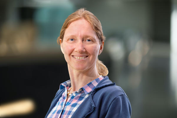 Prof Nynke Dekker