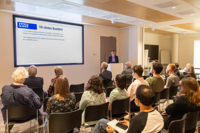 Associate Professor Stephan Uphoff delivers his seminar on “Coping and adapting for bacteria: How you can learn to thrive under stress”.  