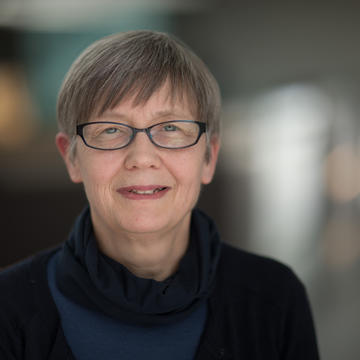 Associate Prof Catherine Pears